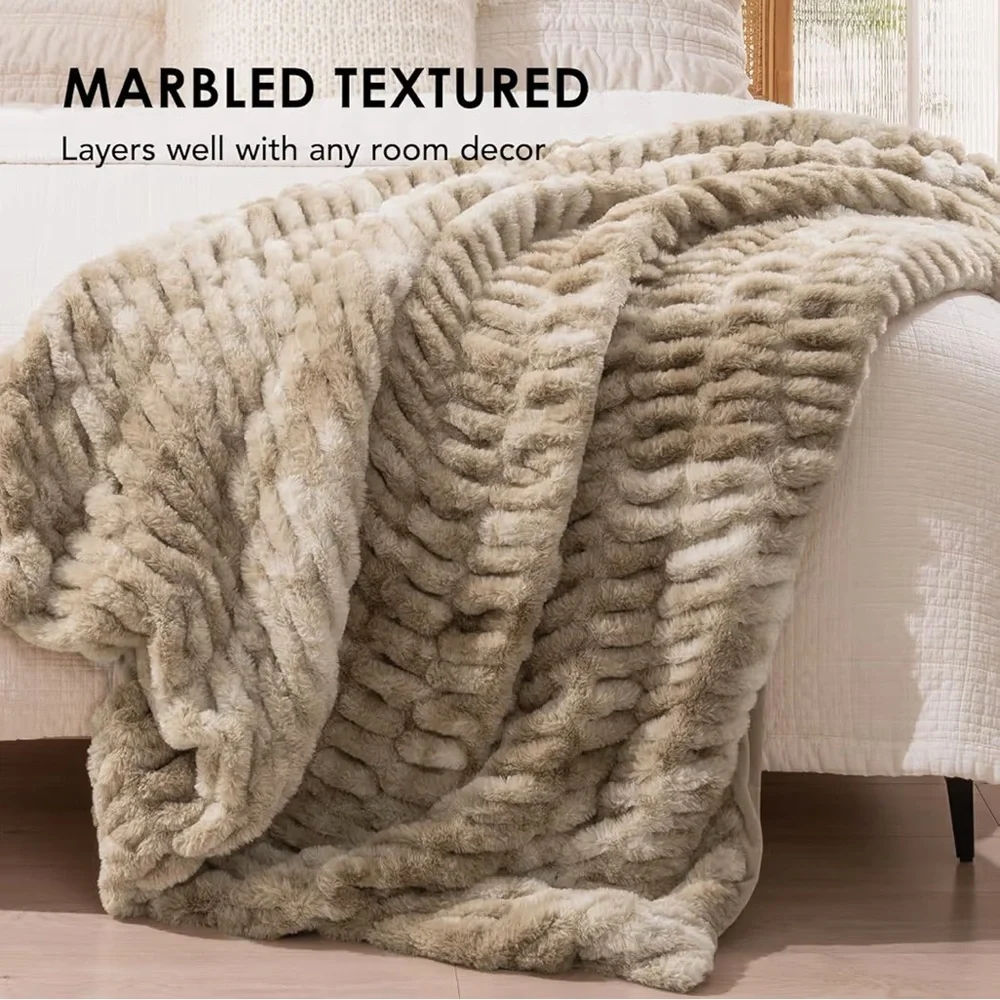 EVERGRACE Faux Rabbit Fur Throw Blanket 60x80 Beige Plush Reversible Velvet